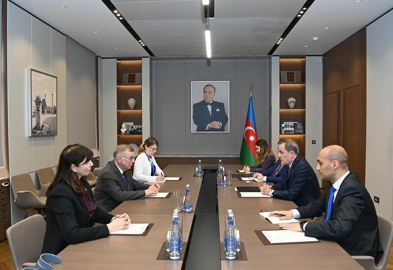 Ceyhun Bayramov BMT Baş katibinin köməkçisi ilə görüşüb