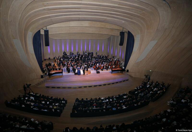 Rəsmə işıq lazım olduğu kimi, qəlbə də musiqi lazımdır! Heydər Əliyev Mərkəzində klassik musiqi bayramı keçirilib