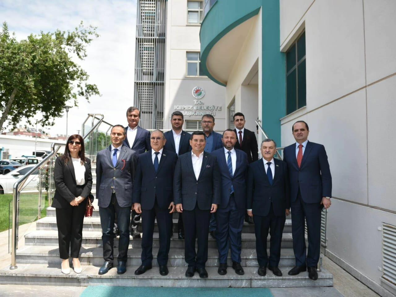Azərbaycanlı deputatlar Türkiyədə seçkilərə hazırlıqla tanış olublar