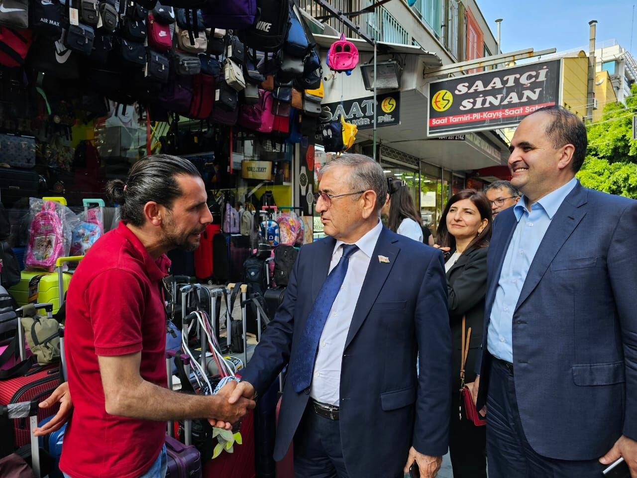 Azərbaycanlı deputatlar Türkiyədə seçkilərə hazırlıqla tanış olublar