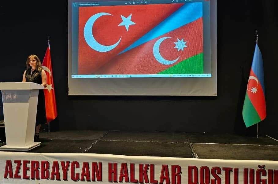 Azərbaycanlı deputatlar Türkiyədə seçkilərə hazırlıqla tanış olublar