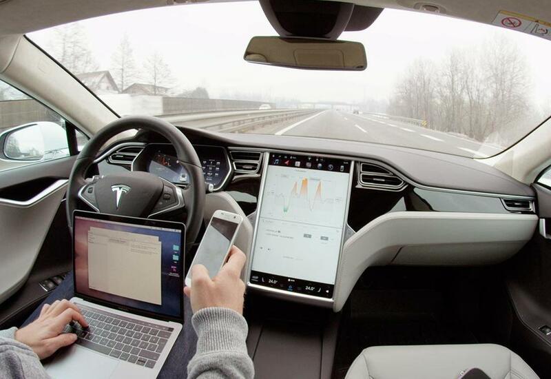 Секретные данные об автопилоте Tesla оказались в сети