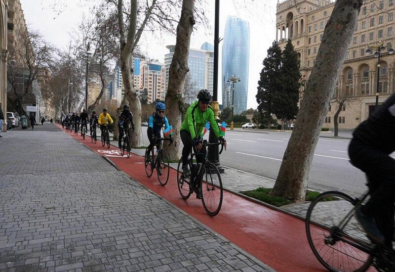 Velosiped və skuter istifadəçilərindən təhlükəsizlik qaydalarına riayət etmələrini tələb edirik
