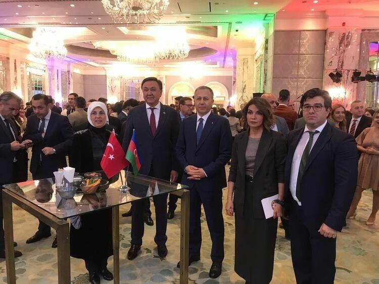 Azərbaycanın müstəqilliyinin 105-ci ildönümü İstanbulda qeyd olunub