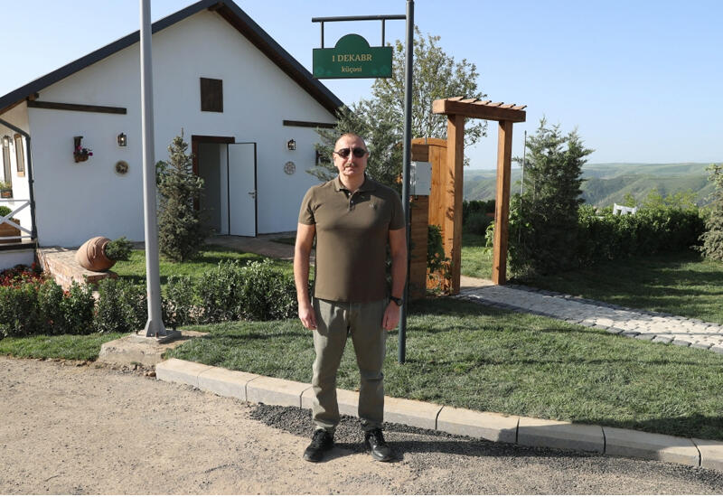 Президент Ильхам Алиев открыл в Лачине вывеску на улице 1 Декабря, ознакомился с отреставрированным домом