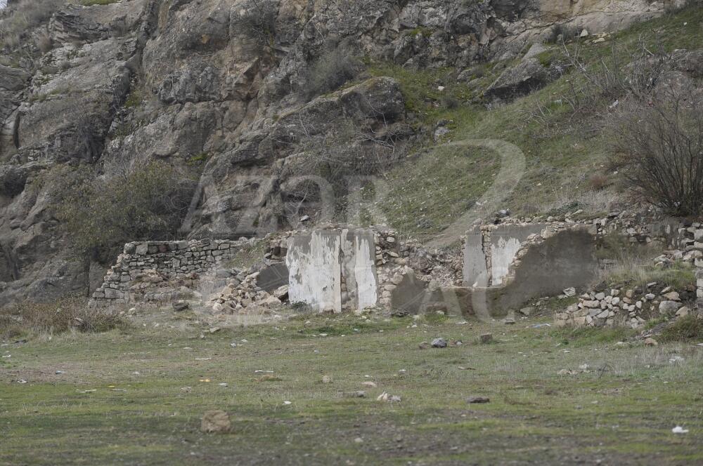 Разрушенное село Даш Вейсялли Джебраильского района