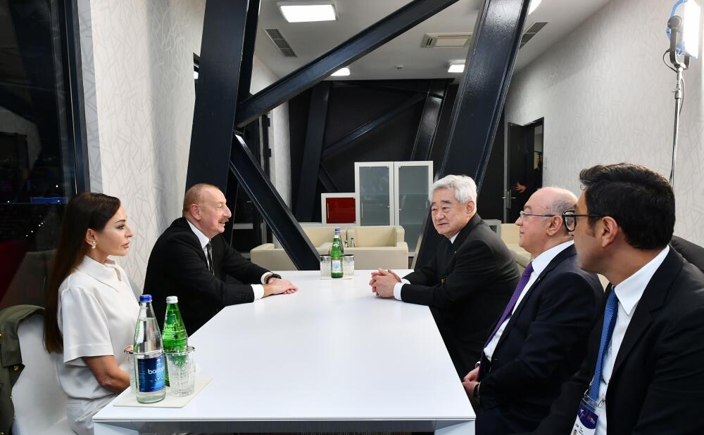 Президент Ильхам Алиев и Первая леди Мехрибан Алиева приняли участие в церемонии открытия 26-го чемпионата мира по таэквондо в Баку