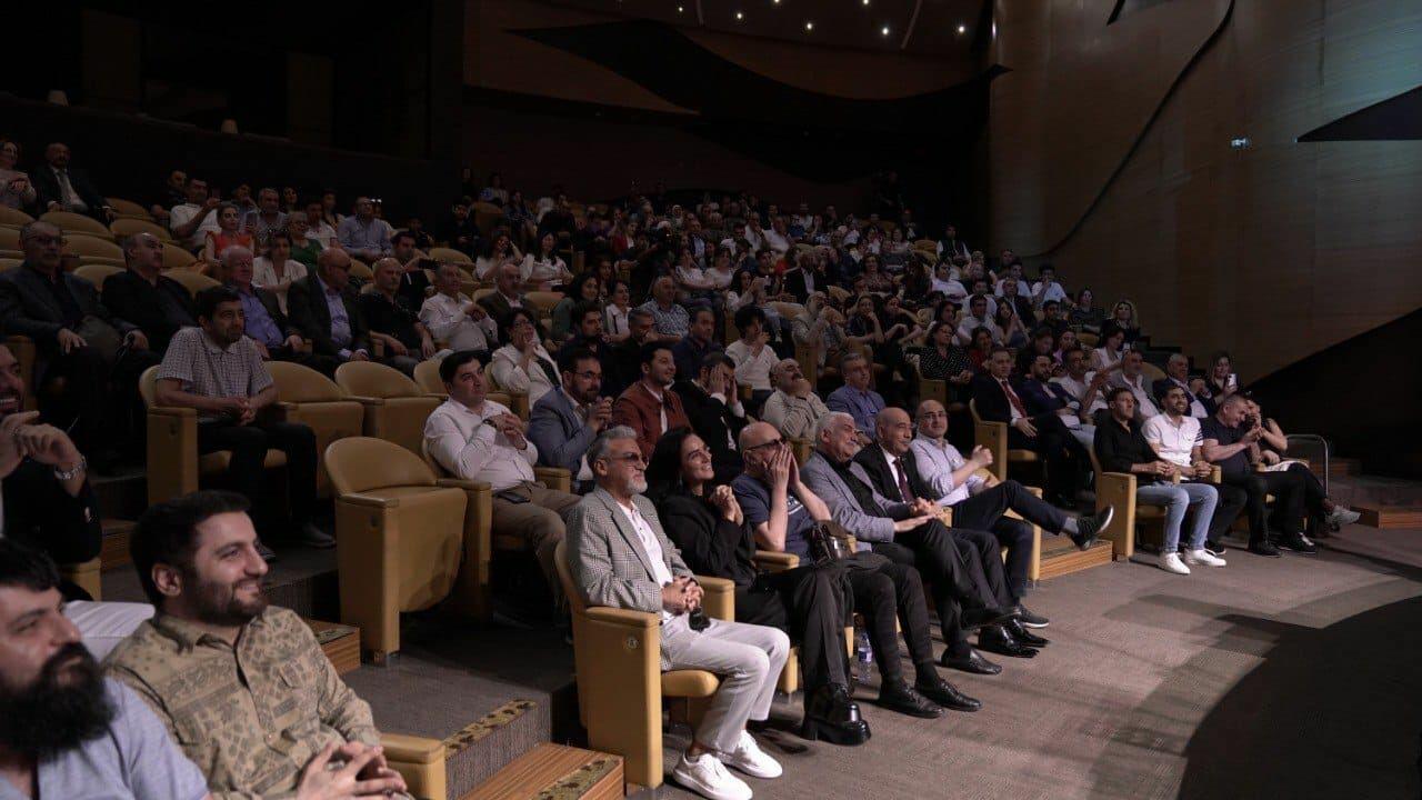 Мастерство игры на балабане в сопровождении джазовой музыки