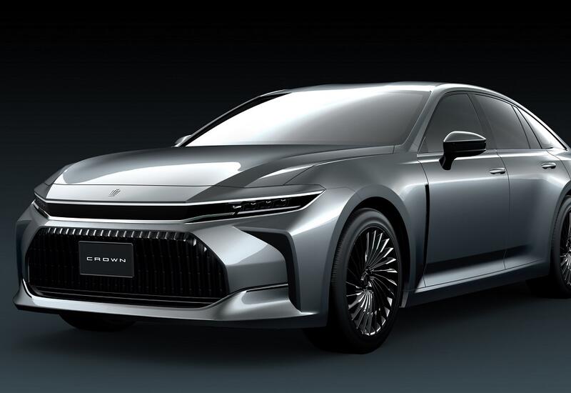 Новейшая Toyota Crown сильно отличается от других моделей