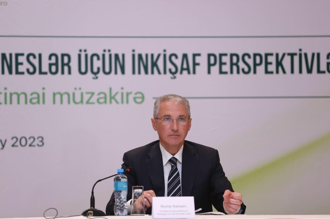 “Yaşıl enerji” və təmiz ətraf mühit mövzusunda ictimai müzakirə təşkil olunub