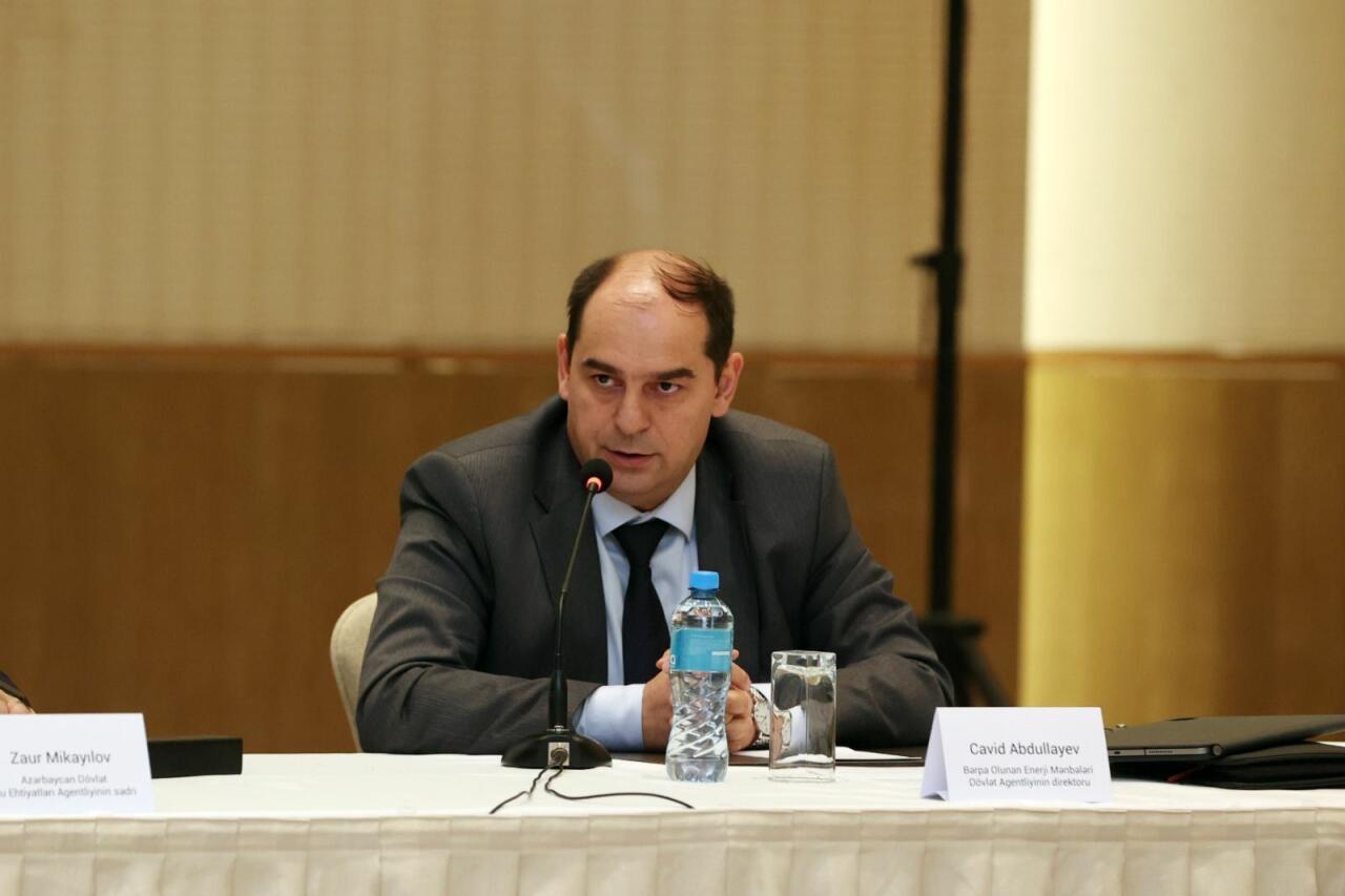 “Yaşıl enerji” və təmiz ətraf mühit mövzusunda ictimai müzakirə təşkil olunub