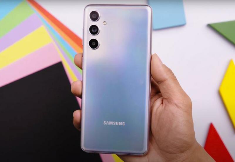 В сети появился неанонсированный смартфон Samsung Galaxy F54