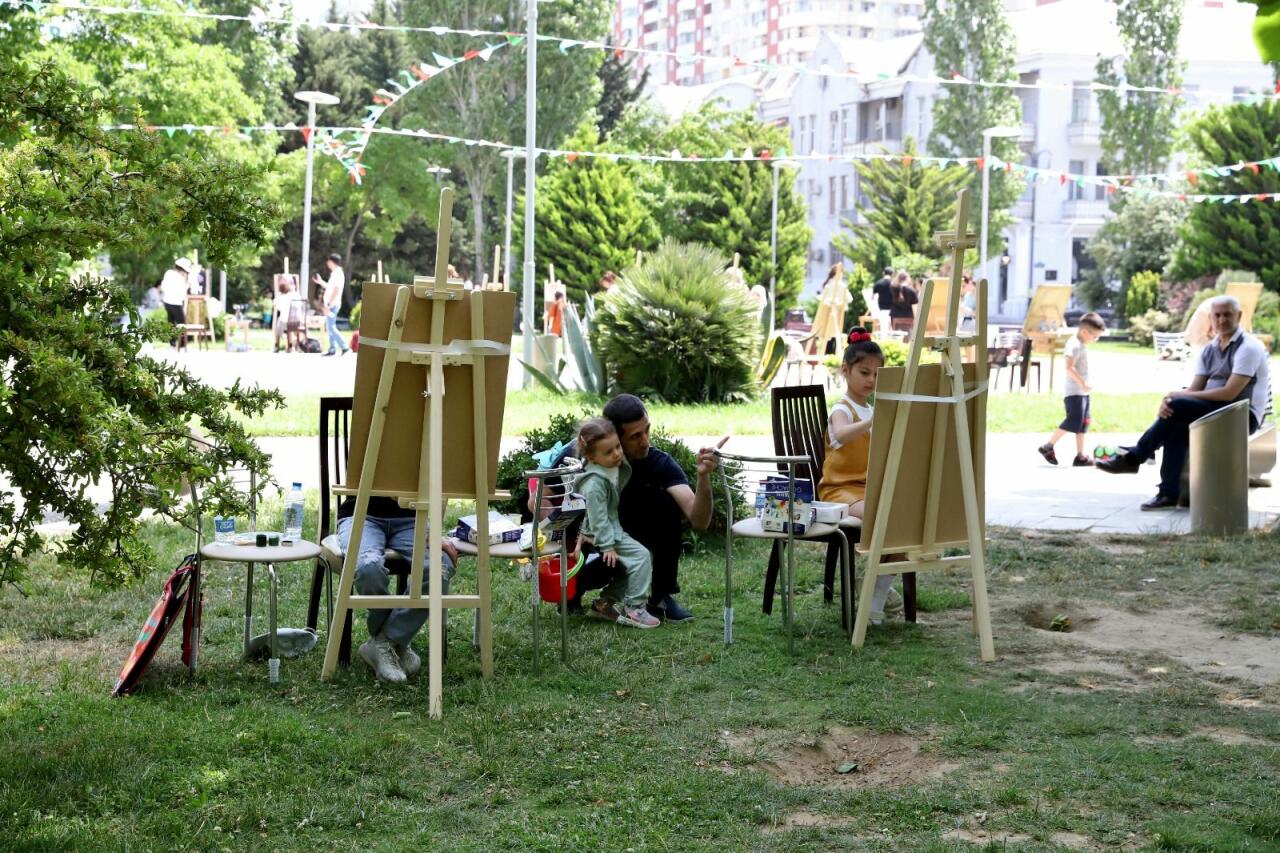 В Баку прошел VI Республиканский художественный фестиваль "AZƏRBAYCANIM"