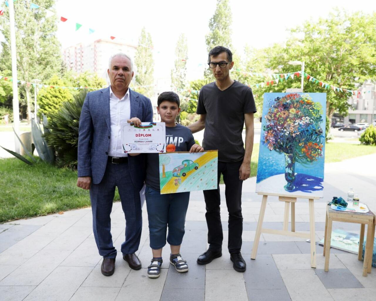 В Баку прошел VI Республиканский художественный фестиваль "AZƏRBAYCANIM"