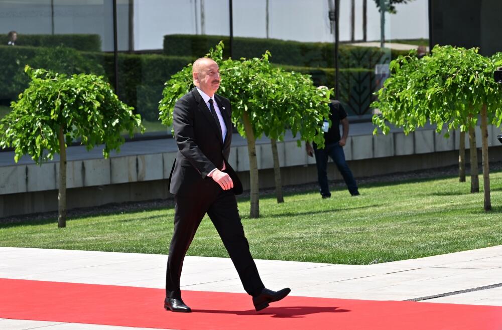 Президент Ильхам Алиев принял участие в церемонии открытия 2-го Саммита Европейского политического сообщества в Кишинэу