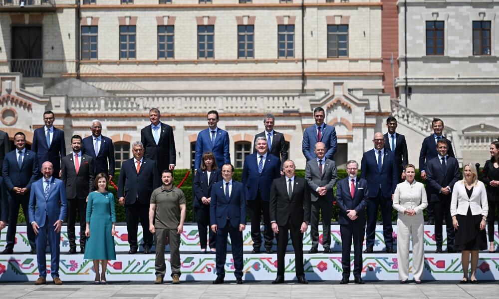 Президент Ильхам Алиев принял участие в церемонии открытия 2-го Саммита Европейского политического сообщества в Кишинэу