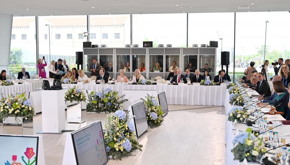 Президент Ильхам Алиев принял участие в церемонии открытия 2-го Саммита Европейского политического сообщества в Кишинэу