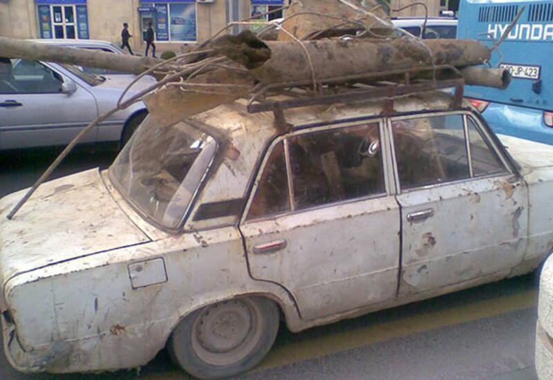 İli köhnə olan avtomobillərlə bağlı
