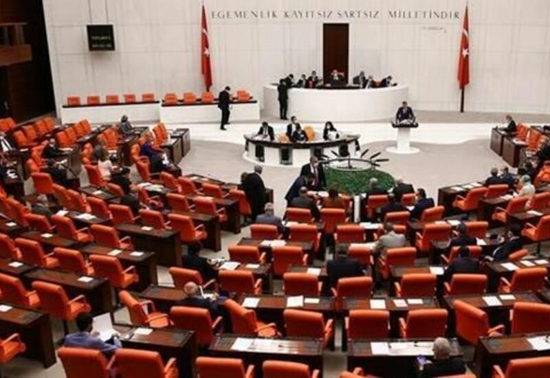 Кто станет председателем первого заседания турецкого парламента?