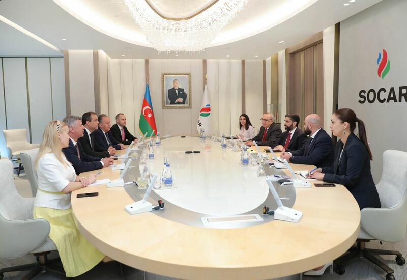 SOCAR и MVM CEEnergy Zrt подписали соглашение о продаже 100 млн кубометров газа
