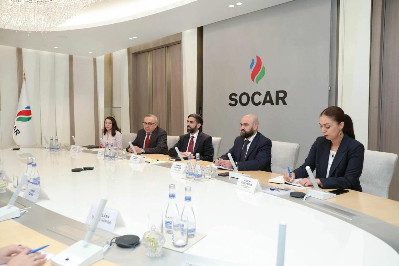 SOCAR и MVM CEEnergy Zrt подписали соглашение о продаже 100 млн кубометров газа