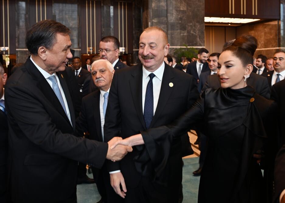 Президент Ильхам Алиев и Первая леди Мехрибан Алиева приняли участие в церемонии начала исполнения полномочий Президентом Реджепом Тайипом Эрдоганом