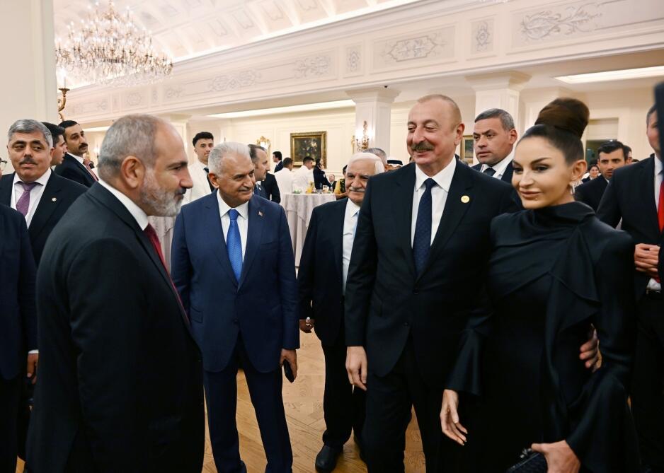 Президент Ильхам Алиев и Первая леди Мехрибан Алиева приняли участие в ужине от имени Реджепа Тайипа Эрдогана в Анкаре