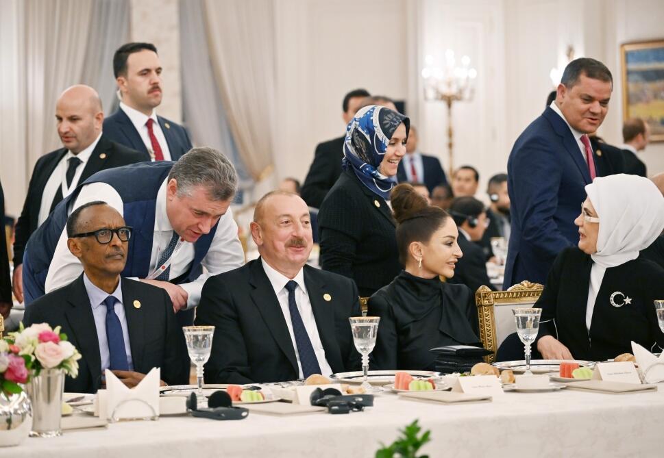 Президент Ильхам Алиев и Первая леди Мехрибан Алиева приняли участие в ужине от имени Реджепа Тайипа Эрдогана в Анкаре