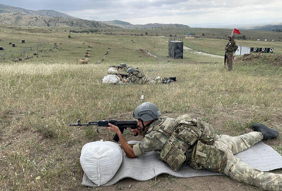 Военнообязанным запаса повышают уровень боевой подготовки