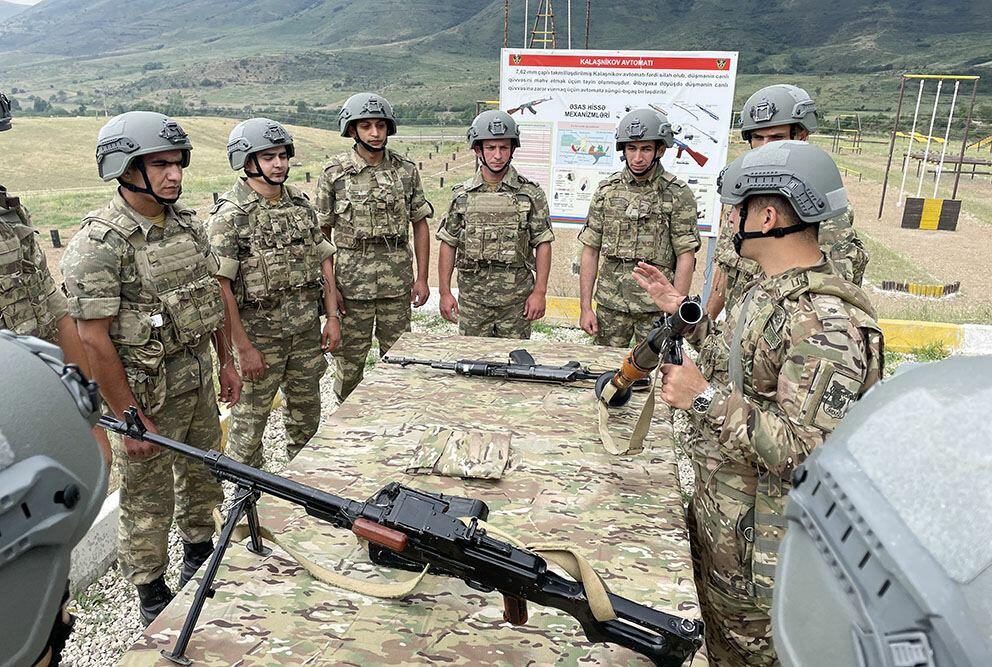 Военнообязанным запаса повышают уровень боевой подготовки