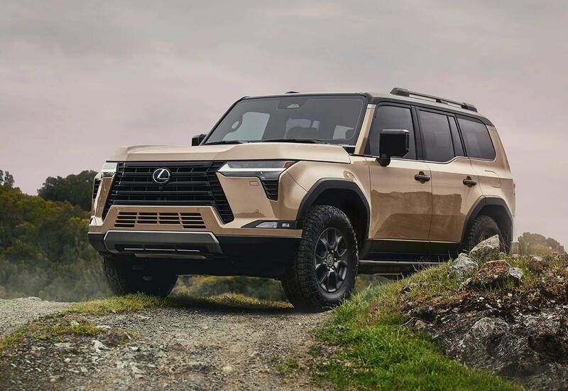 Lexus представил два совершенно новых внедорожника GX и TX
