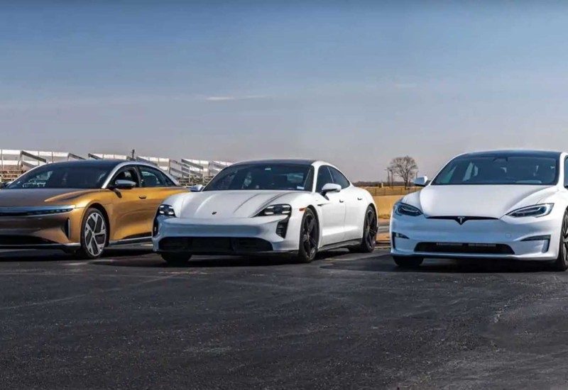 Porsche огорчила Tesla