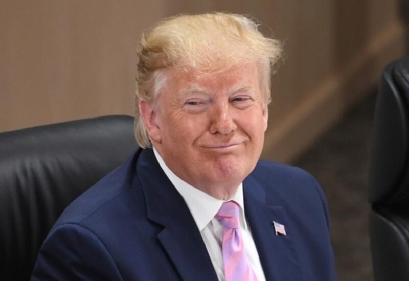 Адвокаты Трампа отказались защищать его в суде