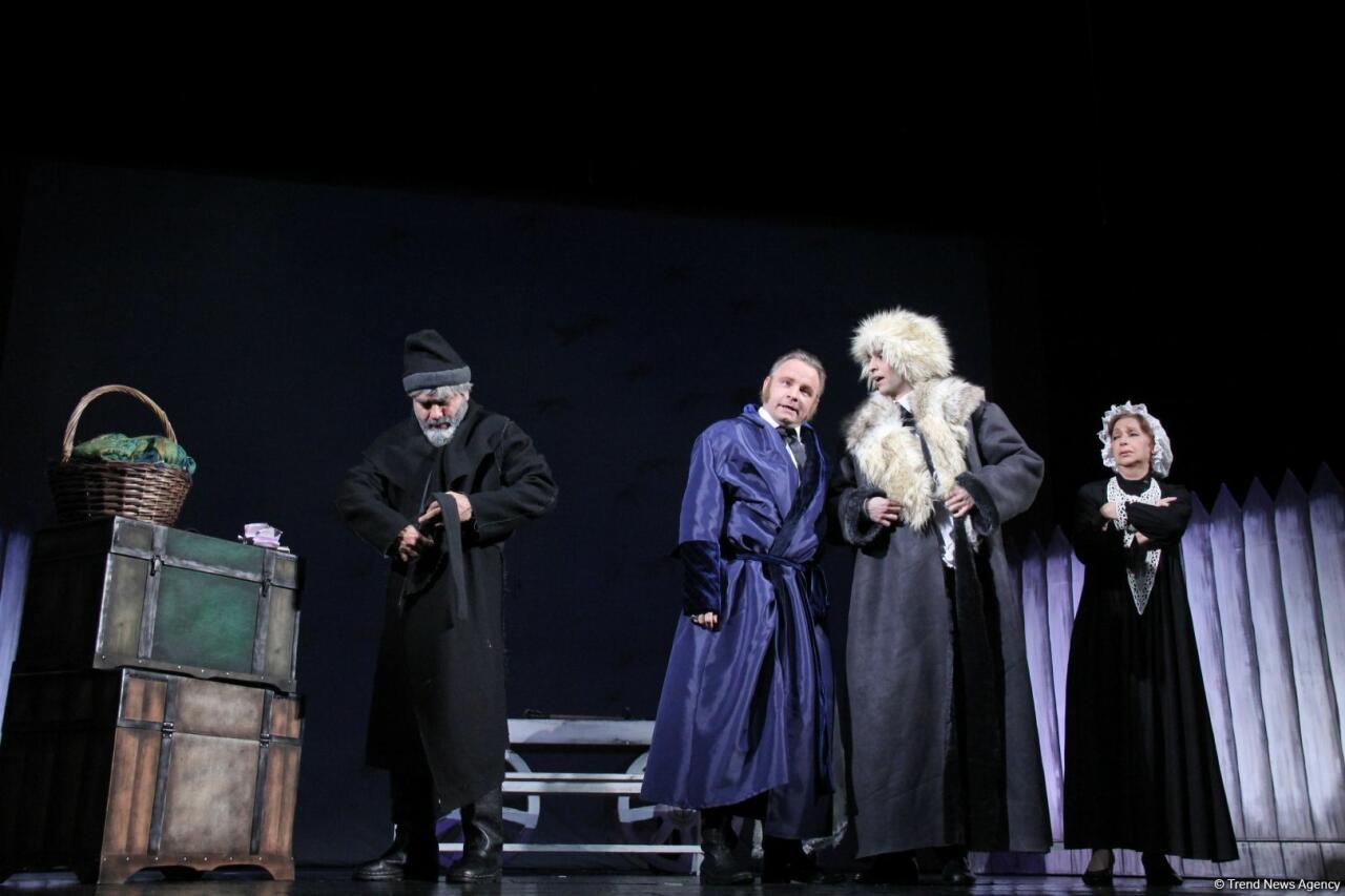 В Баку состоялась премьера спектакля "Капитанская дочка"