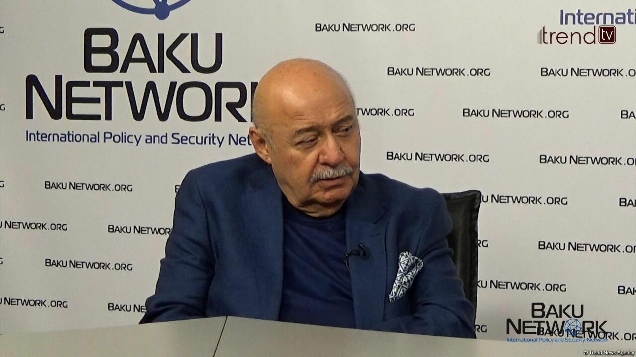 Армянское меньшинство Карабаха должно задуматься о судьбе молодого поколения