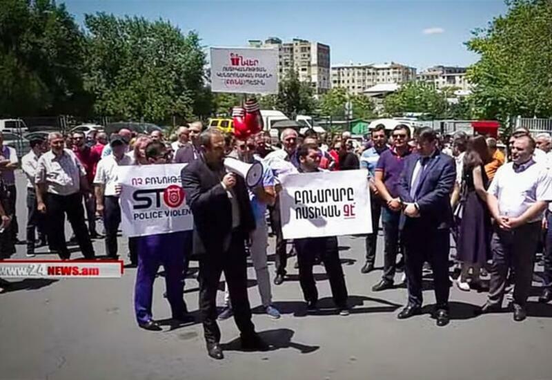 Армянские адвокаты сломали полицию