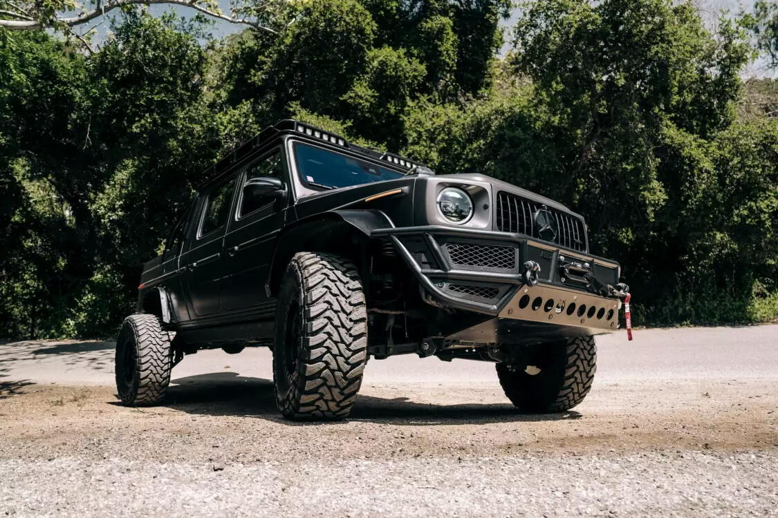 Внедорожник Mercedes-AMG G 63 превратили в брутальный удлинённый пикап