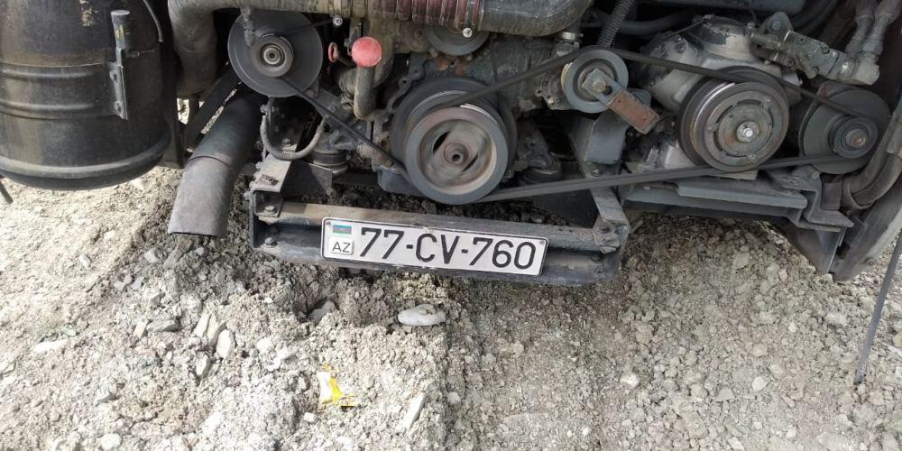 В окрестностях Агсу разбился туристический автобус