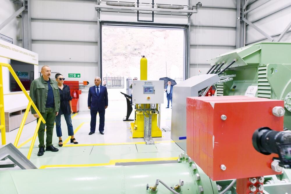 Prezident İlham Əliyev və Birinci xanım Mehriban Əliyeva “Soyuqbulaq” Kiçik Su Elektrik Stansiyasının açılışında iştirak ediblər