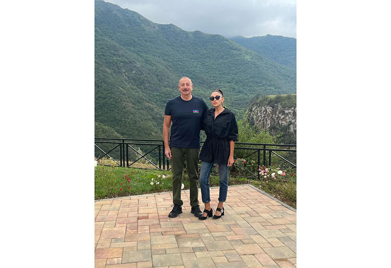 Первый вице-президент Мехрибан Алиева поделилась кадрами из поездки с Президентом Ильхамом Алиевым в Кяльбаджарский и Лачинский районы