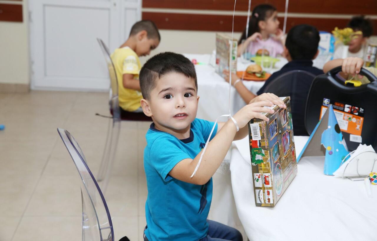 Фонд Гейдара Алиева организовал развлекательные мероприятия для детей