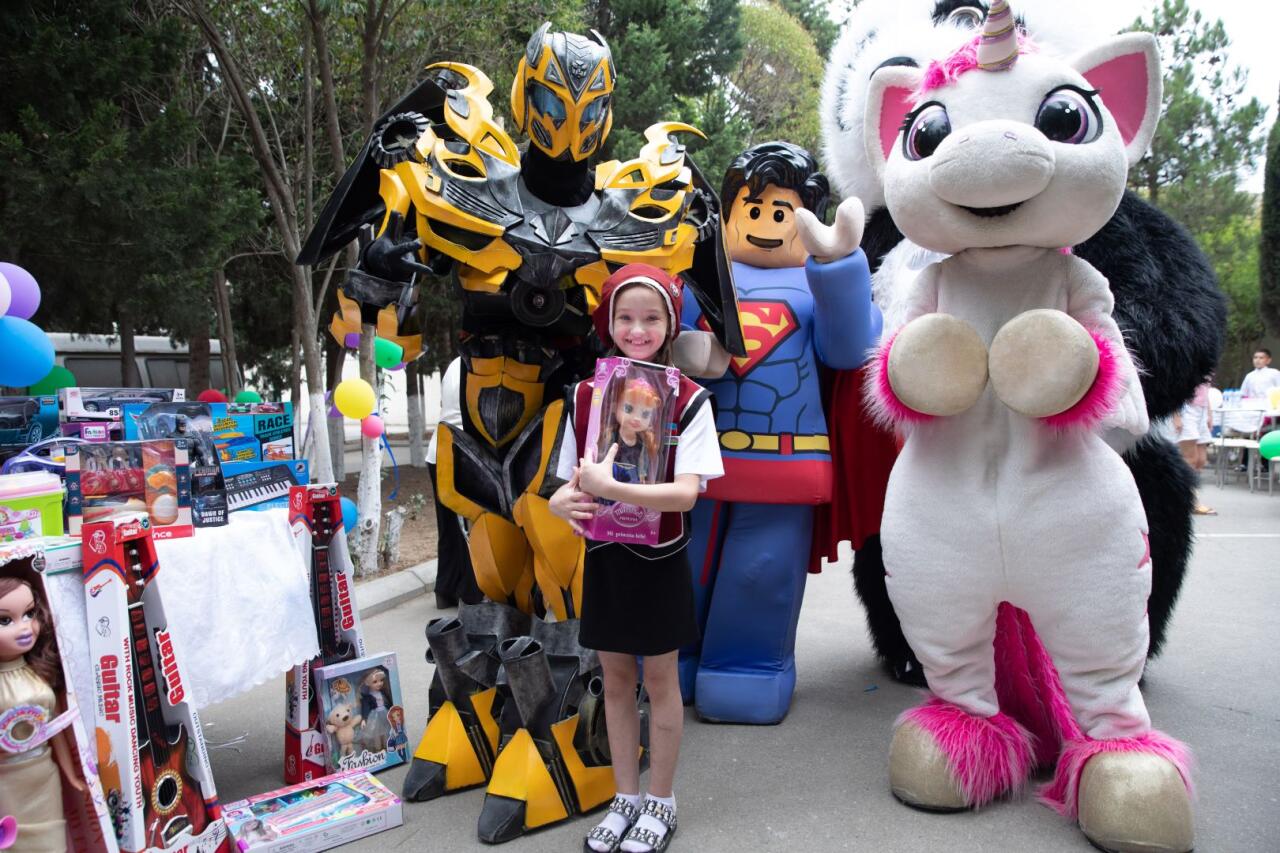 Фонд Гейдара Алиева организовал развлекательные мероприятия для детей