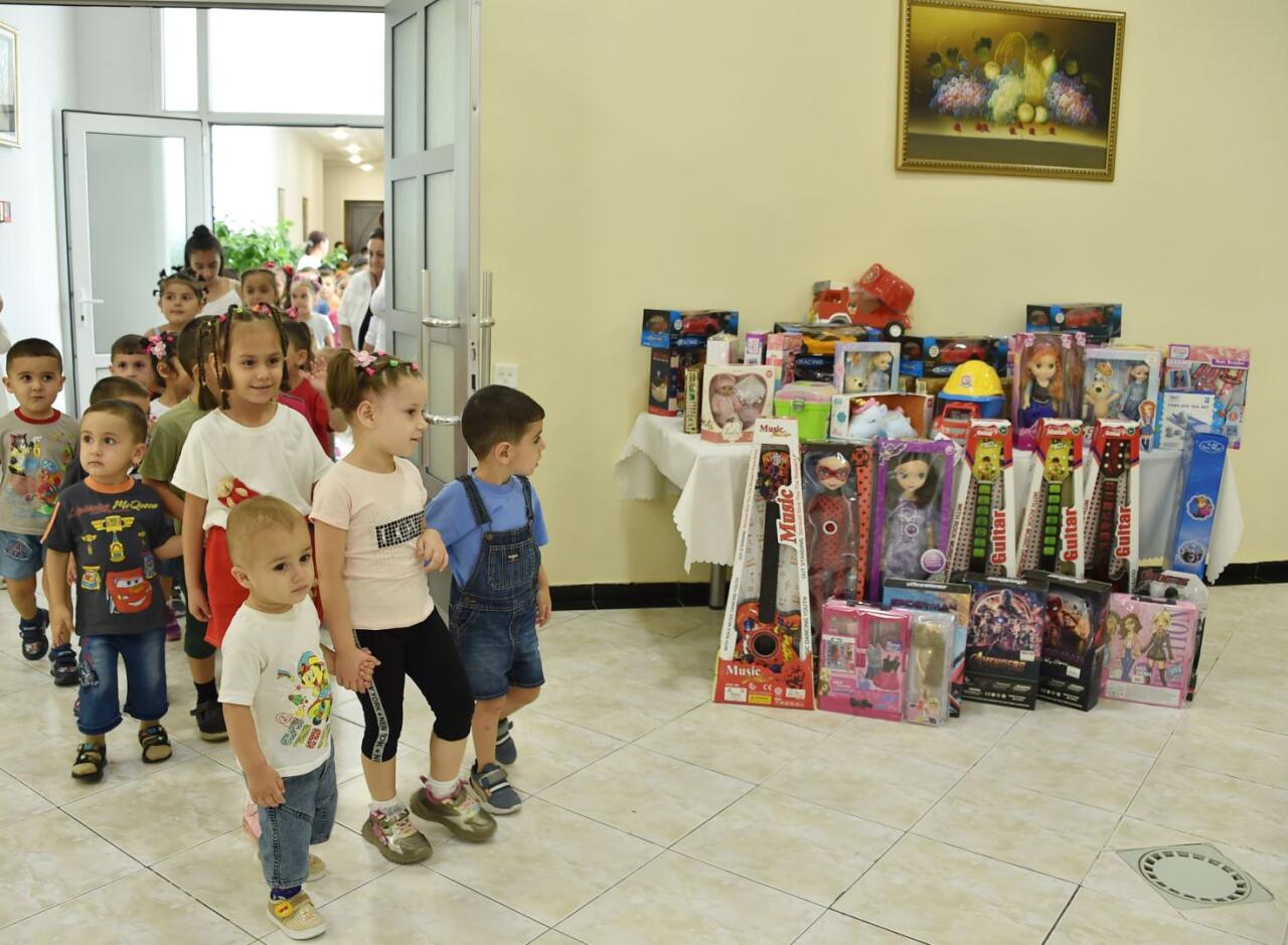 Фонд Гейдара Алиева организовал развлекательные мероприятия для детей