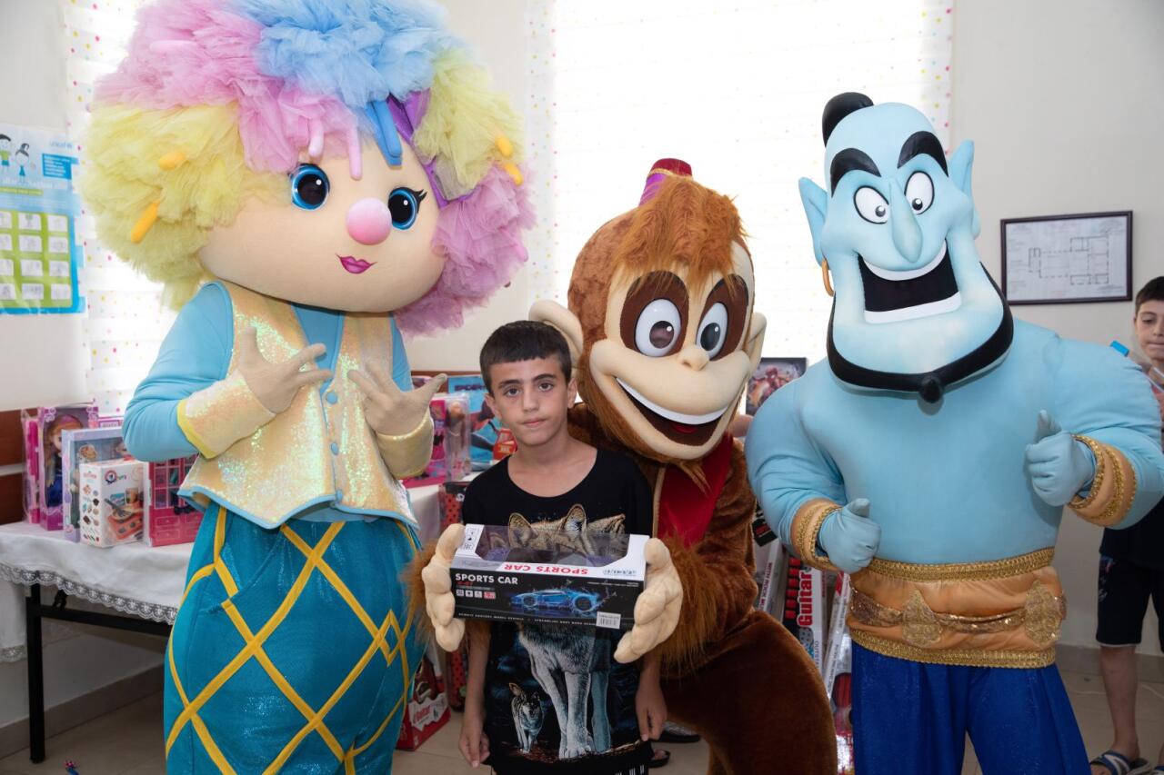 Фонд Гейдара Алиева организовал развлекательные мероприятия для детей