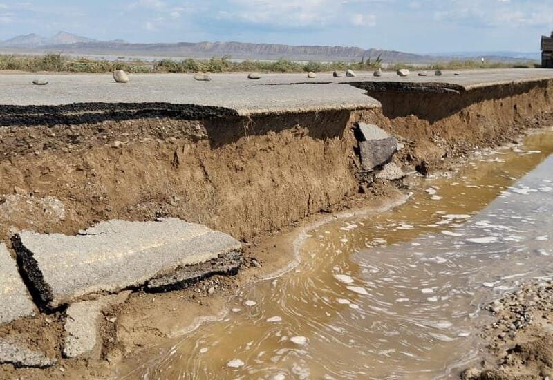 Селевые потоки вывели из строя участок дороги еще в одном районе