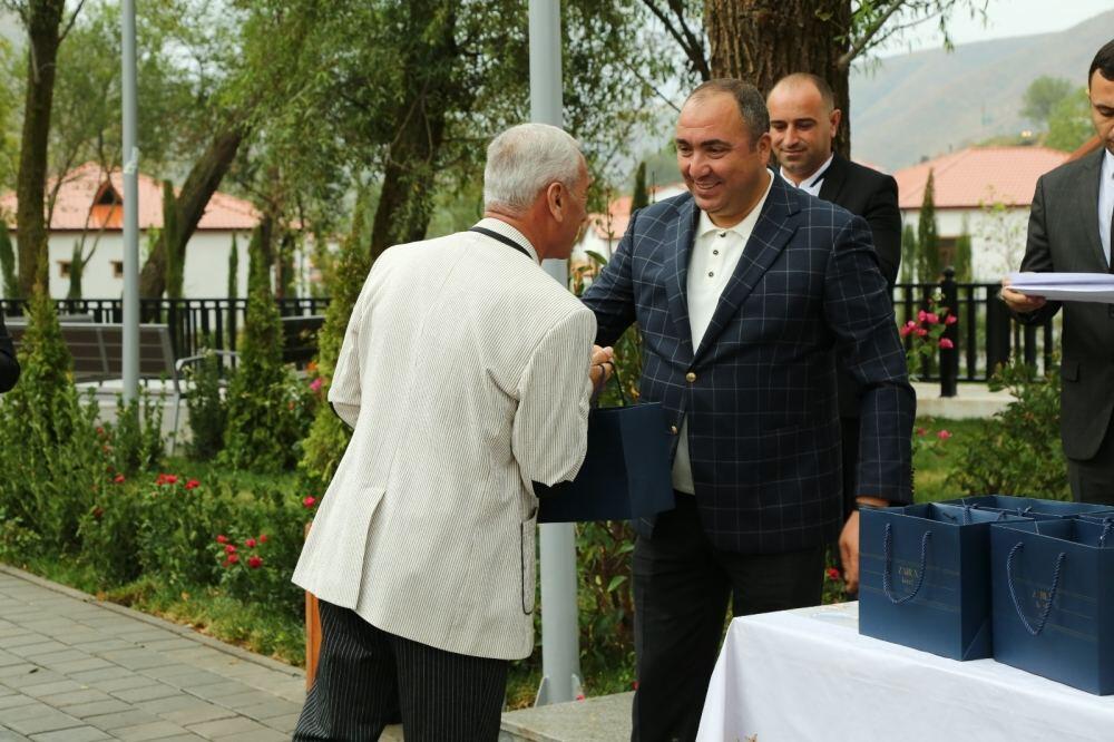 Семьи, вернувшиеся в Забух, получили ключи от новых квартир