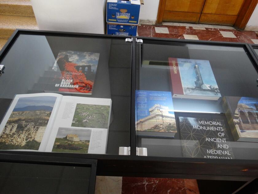 В Албании проходит Неделя азербайджанской культуры