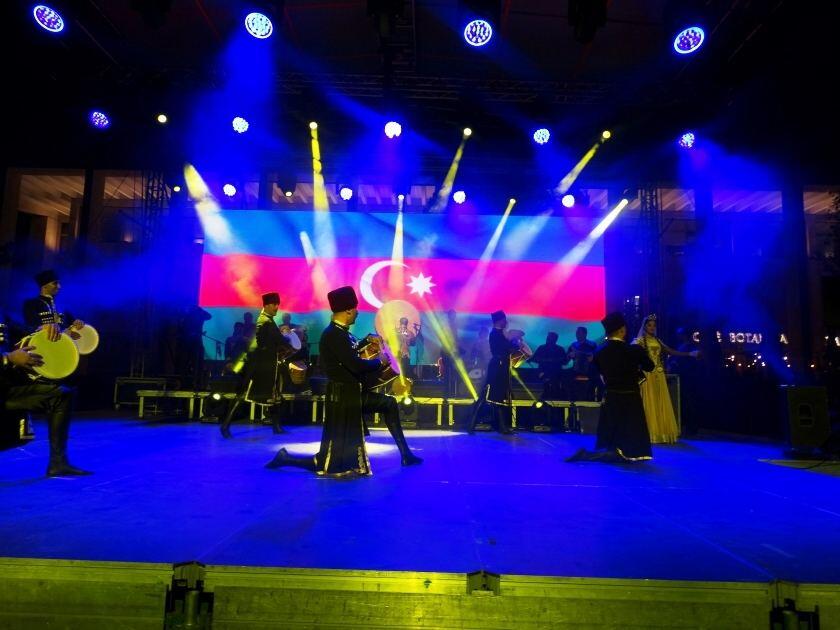 В Албании проходит Неделя азербайджанской культуры