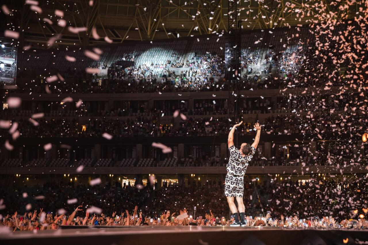 Imagine Dragons в Баку: всплеск эмоций, мощная музыка и драйв