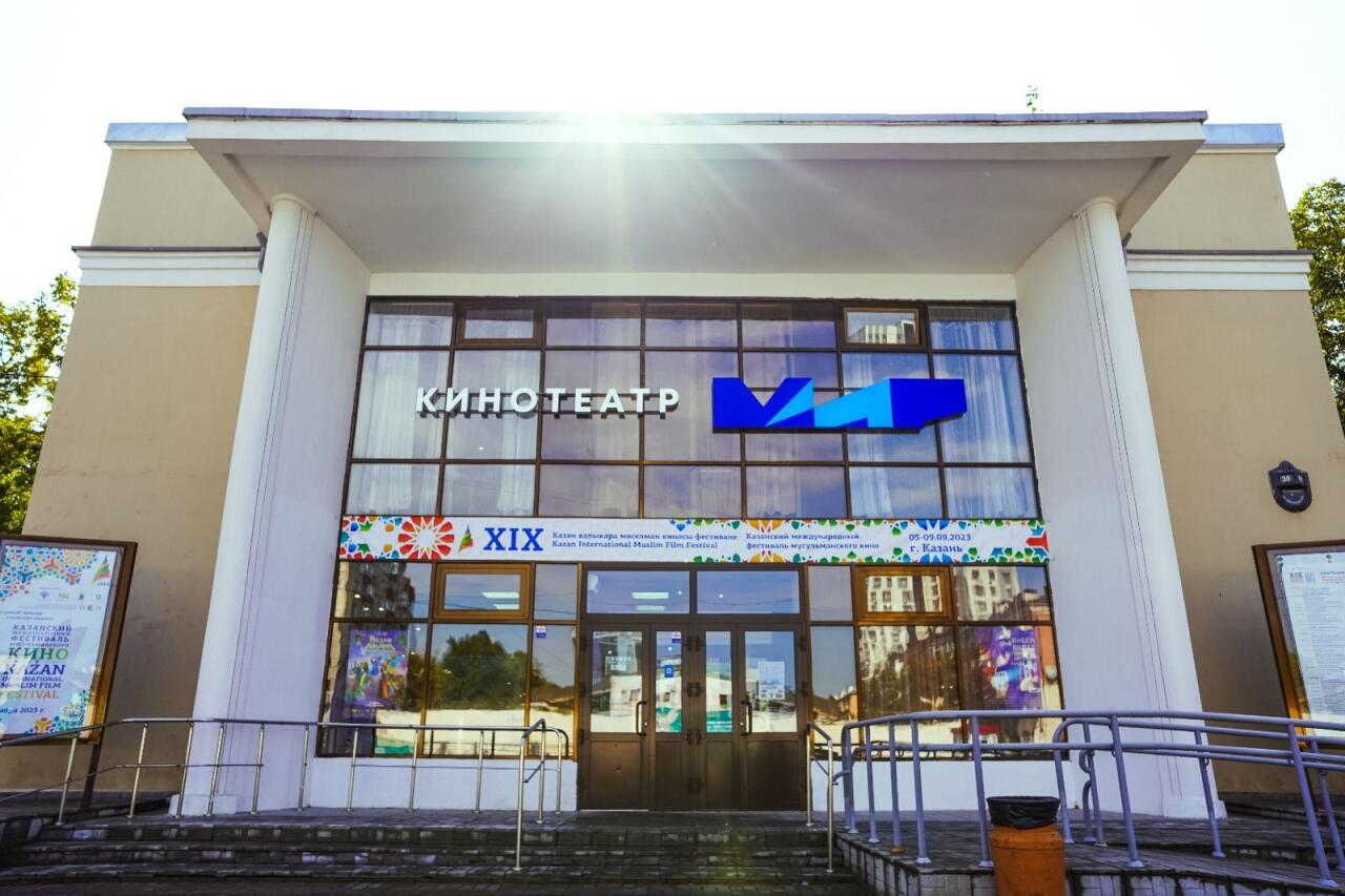 В Казани открылась фотовыставка, посвященная 100-летию со дня рождения Гейдара Алиева